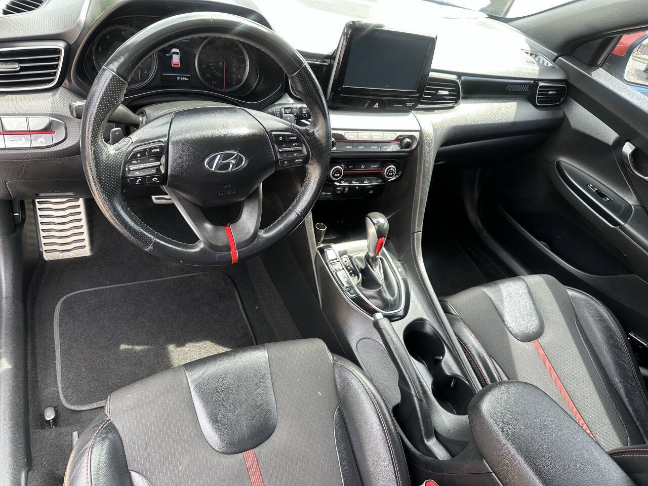 Used 2020 Hyundai Veloster Turbo FWD image 12