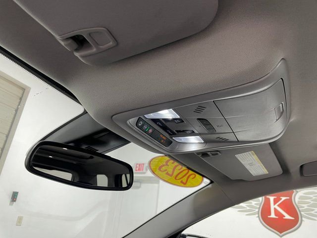 Used 2023 GMC Acadia AT4 w/ Trailering Package AWD/4WD image 18
