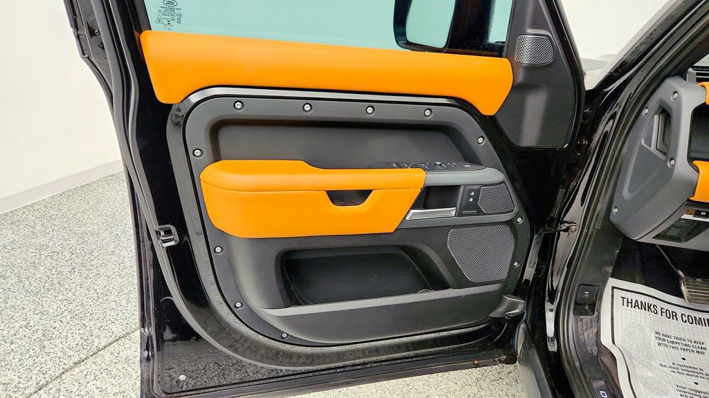 Used 2022 Land Rover Defender 110 X image 10