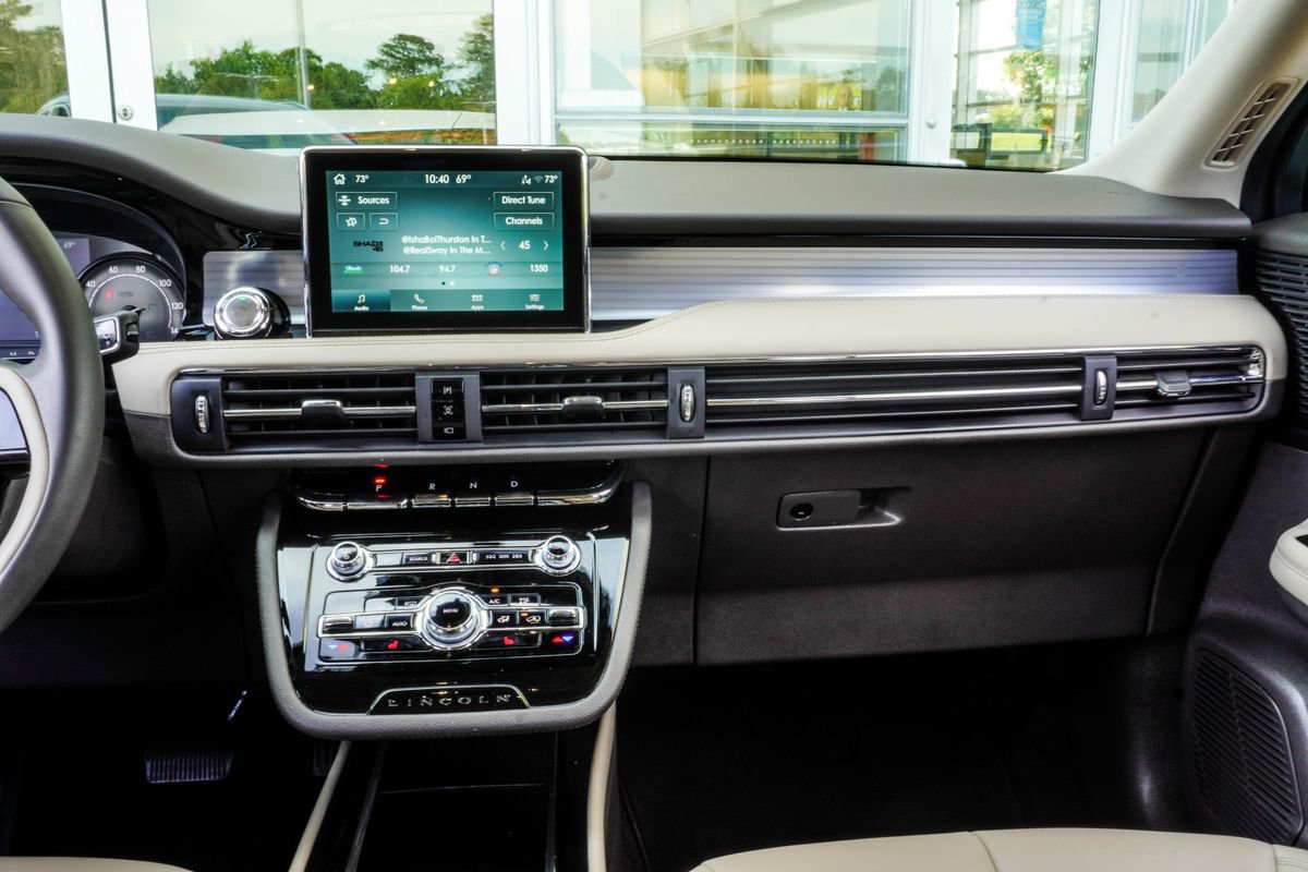 Used 2022 Lincoln Corsair FWD image 18
