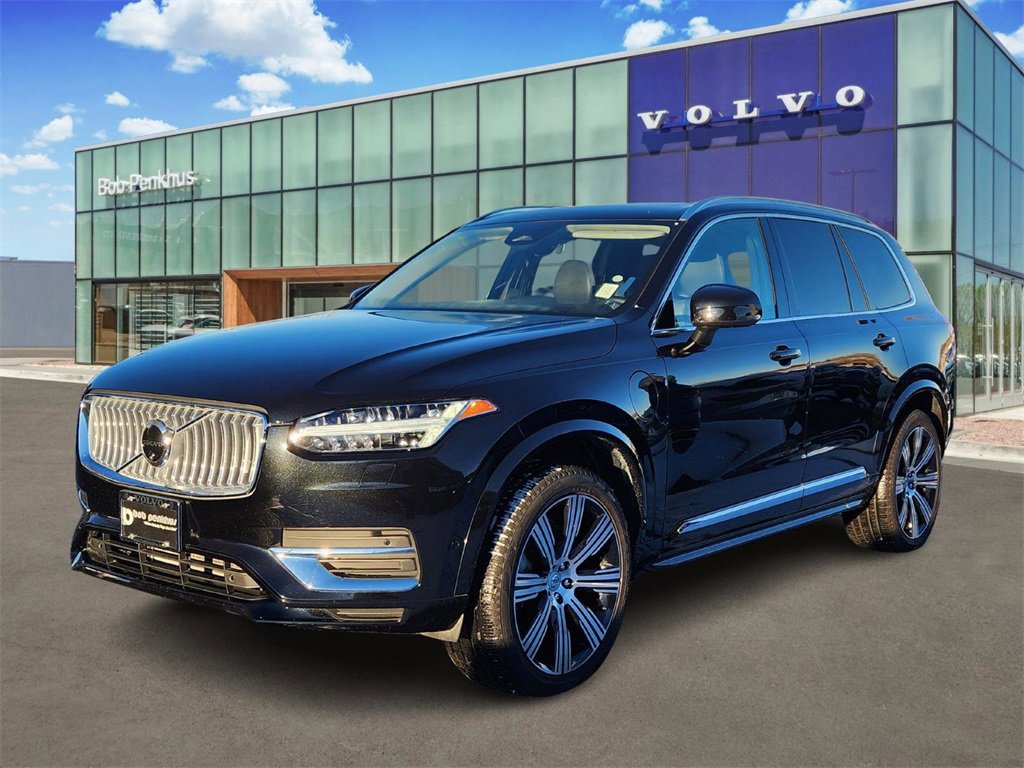 Used 2025 Volvo XC90 T8 Ultra w/ Protection Package Premier image 25