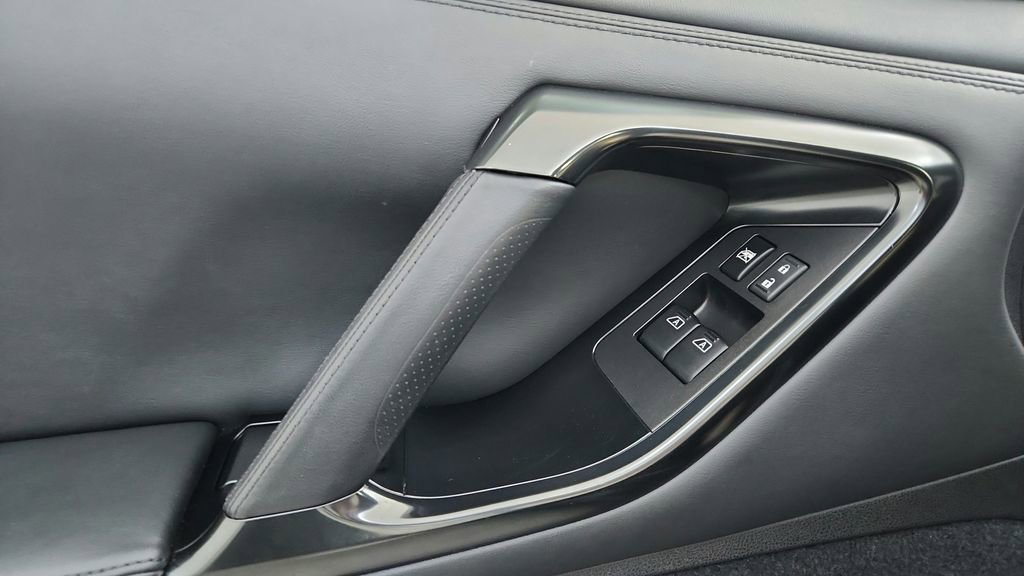 Used 2019 Nissan GT-R image 82