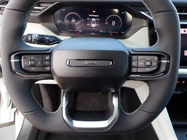 New 2026 Jeep Cherokee Laredo image 13