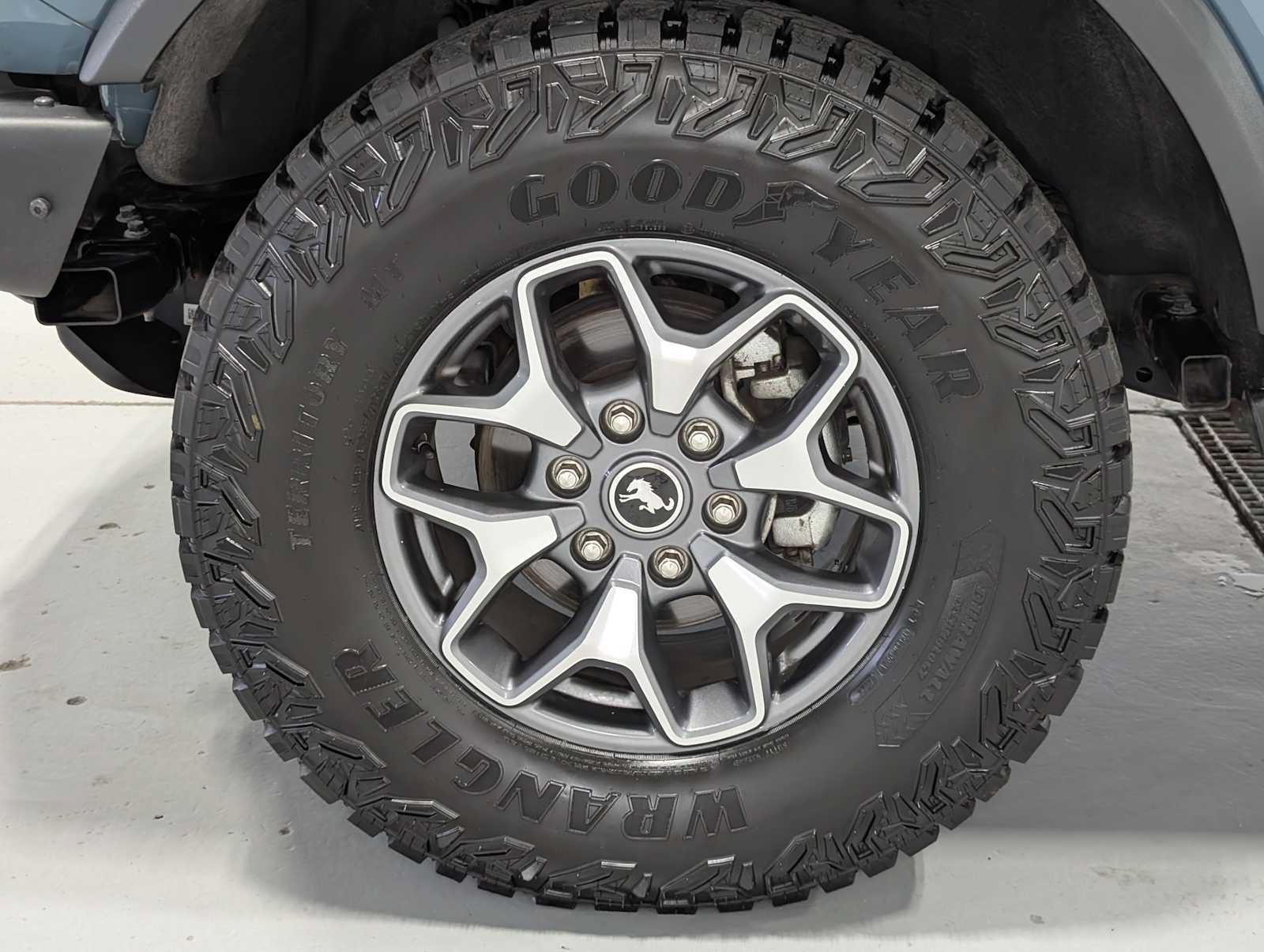 Used 2022 Ford Bronco Badlands AWD/4WD image 3