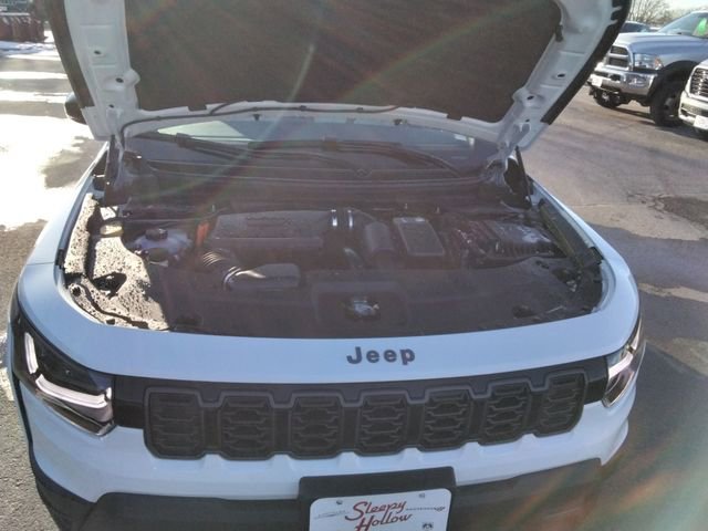 New 2026 Jeep Cherokee Limited image 11