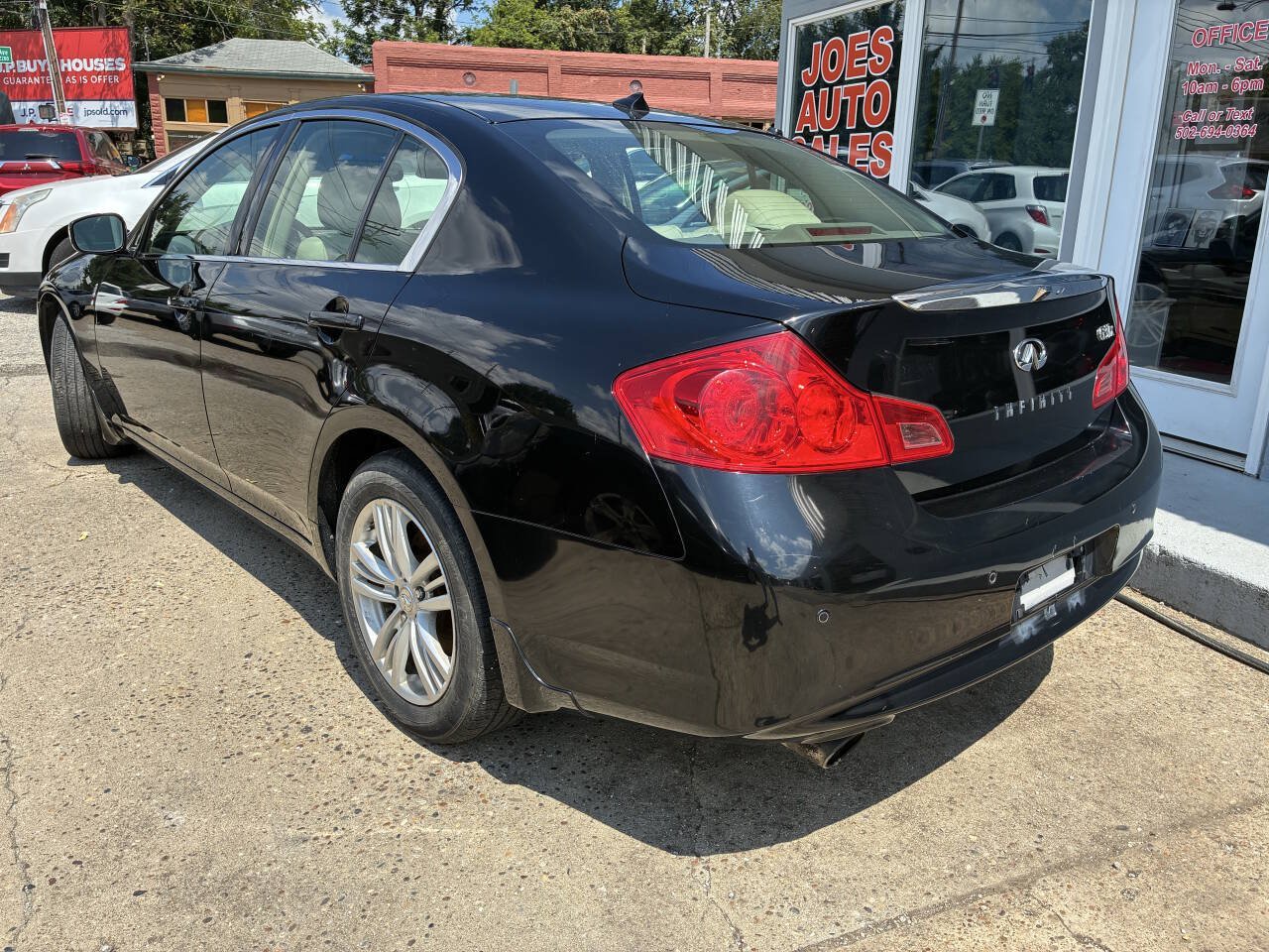 Used 2010 INFINITI G37 x Sedan w/ Premium Pkg AWD/4WD image 3