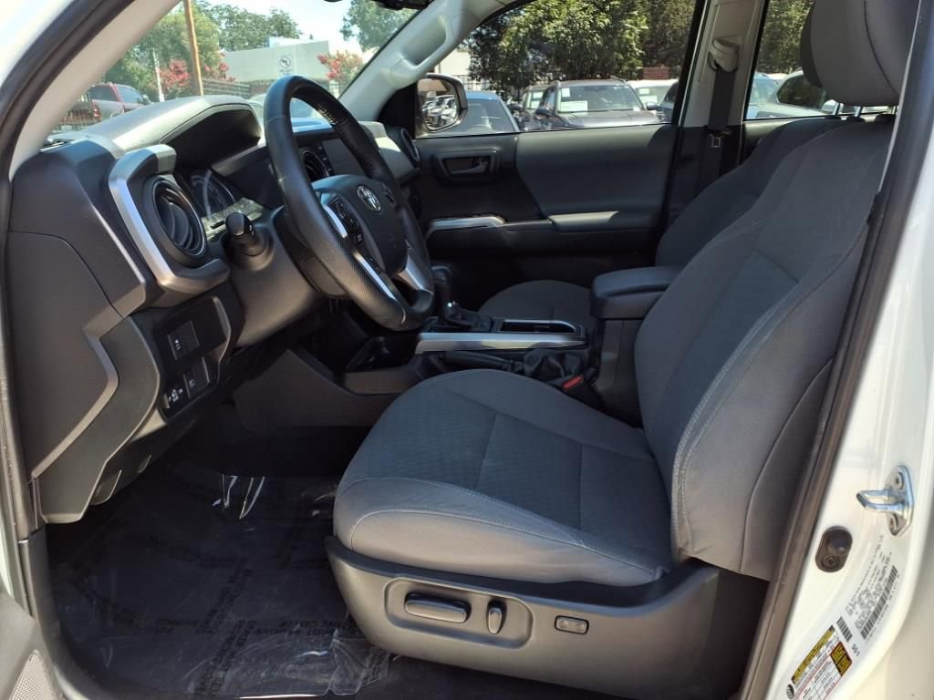 Used 2023 Toyota Tacoma SR5 image 17