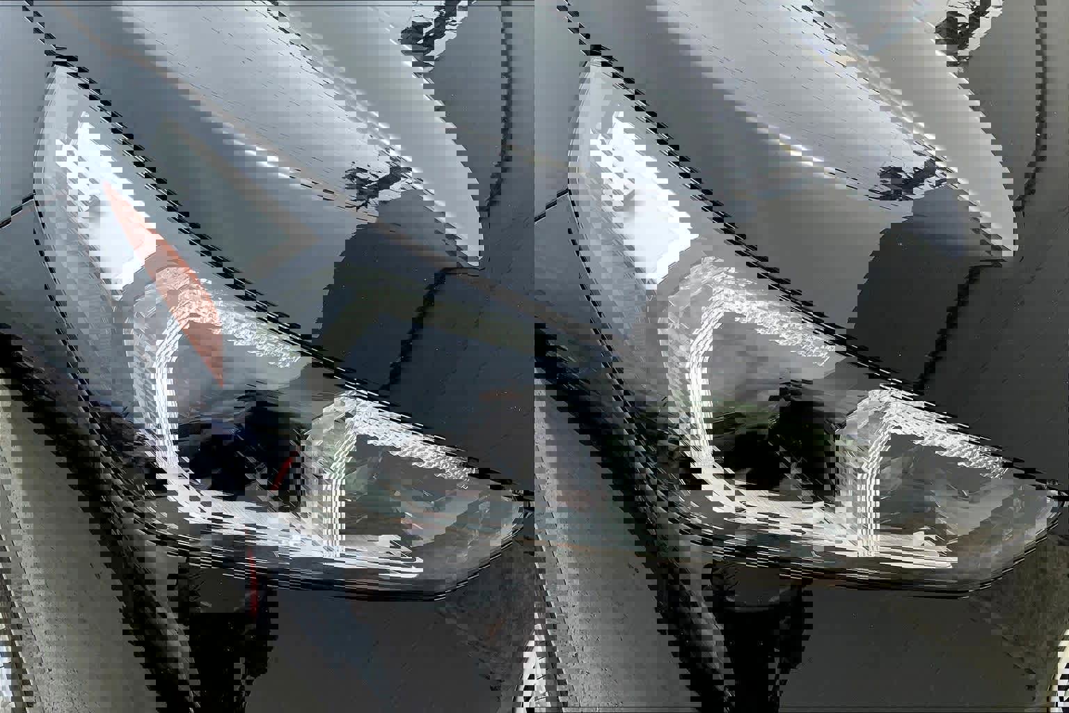 Used 2025 BMW X1 xDrive28i w/ Convenience Package image 32