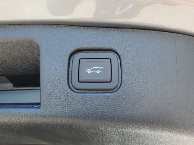 New 2025 Chevrolet Blazer EV LT AWD/4WD image 8