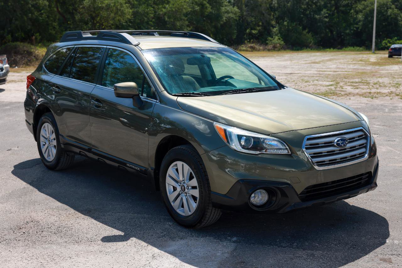 Used 2015 Subaru Outback 2.5i Premium AWD/4WD image 15
