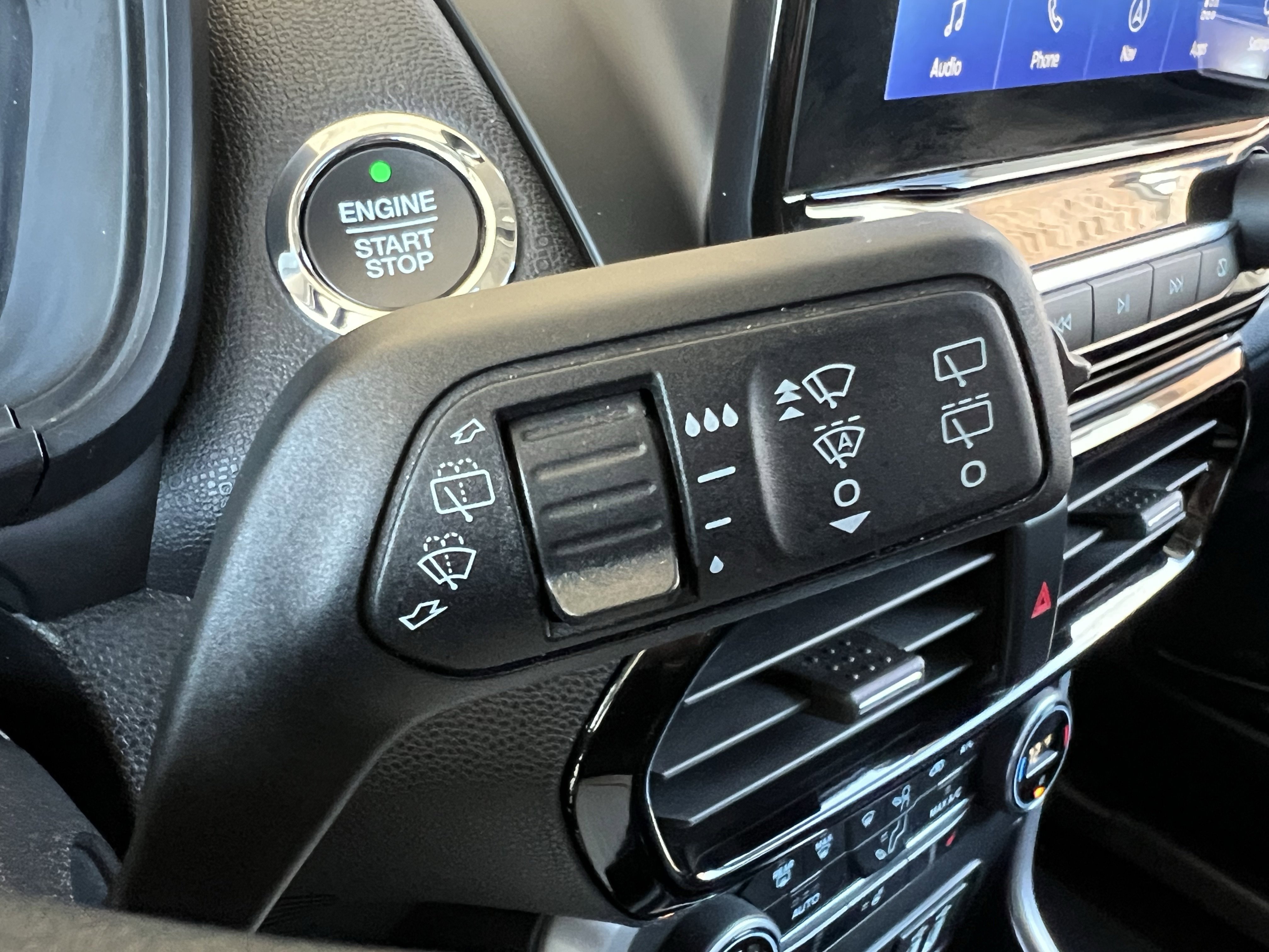 Used 2022 Ford EcoSport Titanium AWD/4WD image 31