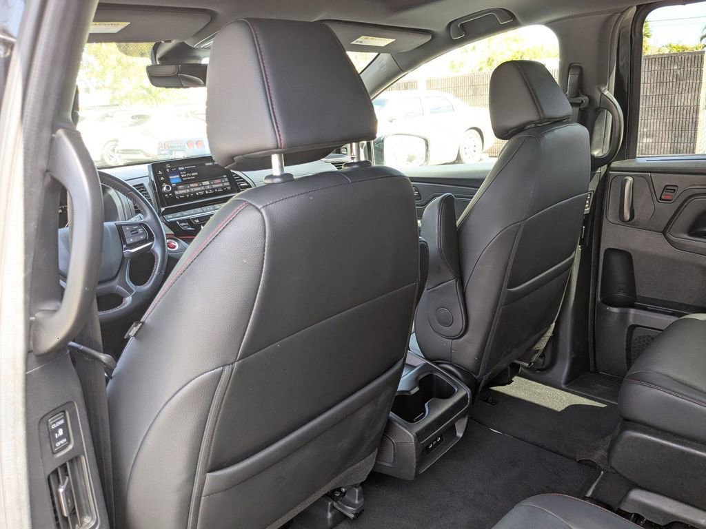 Used 2025 Honda Odyssey Sport-L image 23