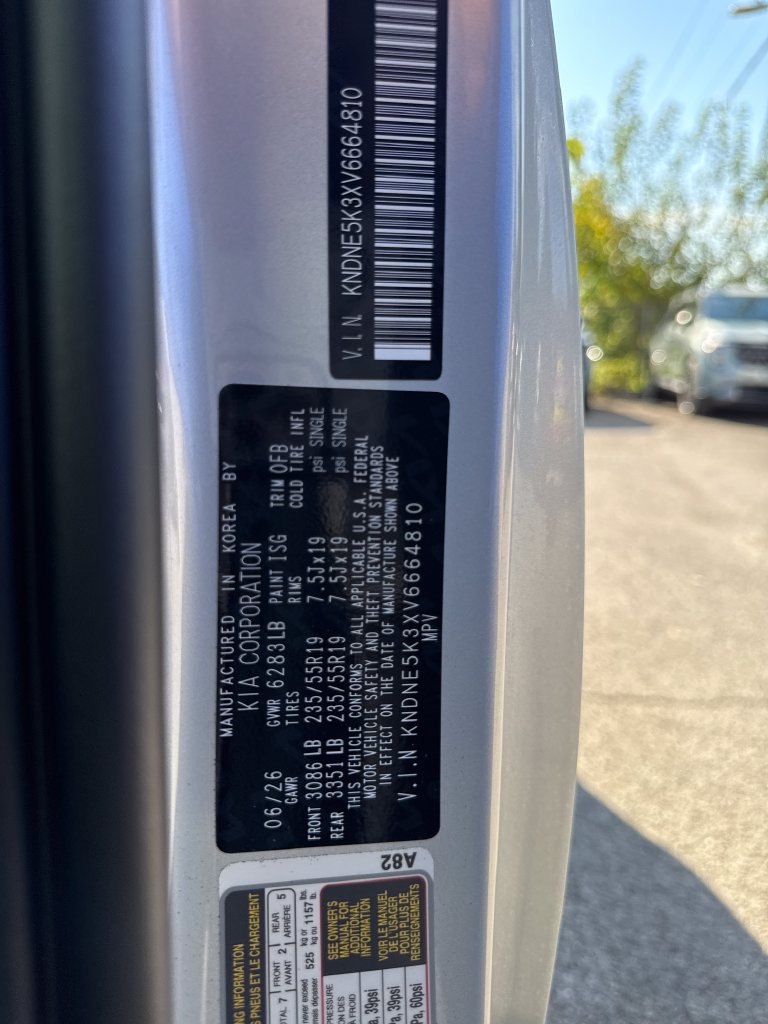 New 2027 Kia Carnival SX FWD image 22
