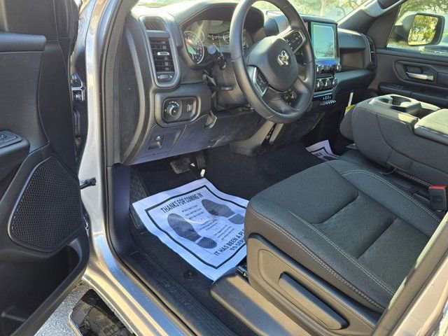 New 2026 RAM 1500 Tradesman AWD/4WD image 17