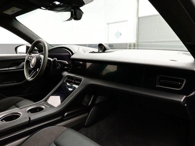 Certified 2022 Porsche Taycan Turbo S w/ Premium Package image 17