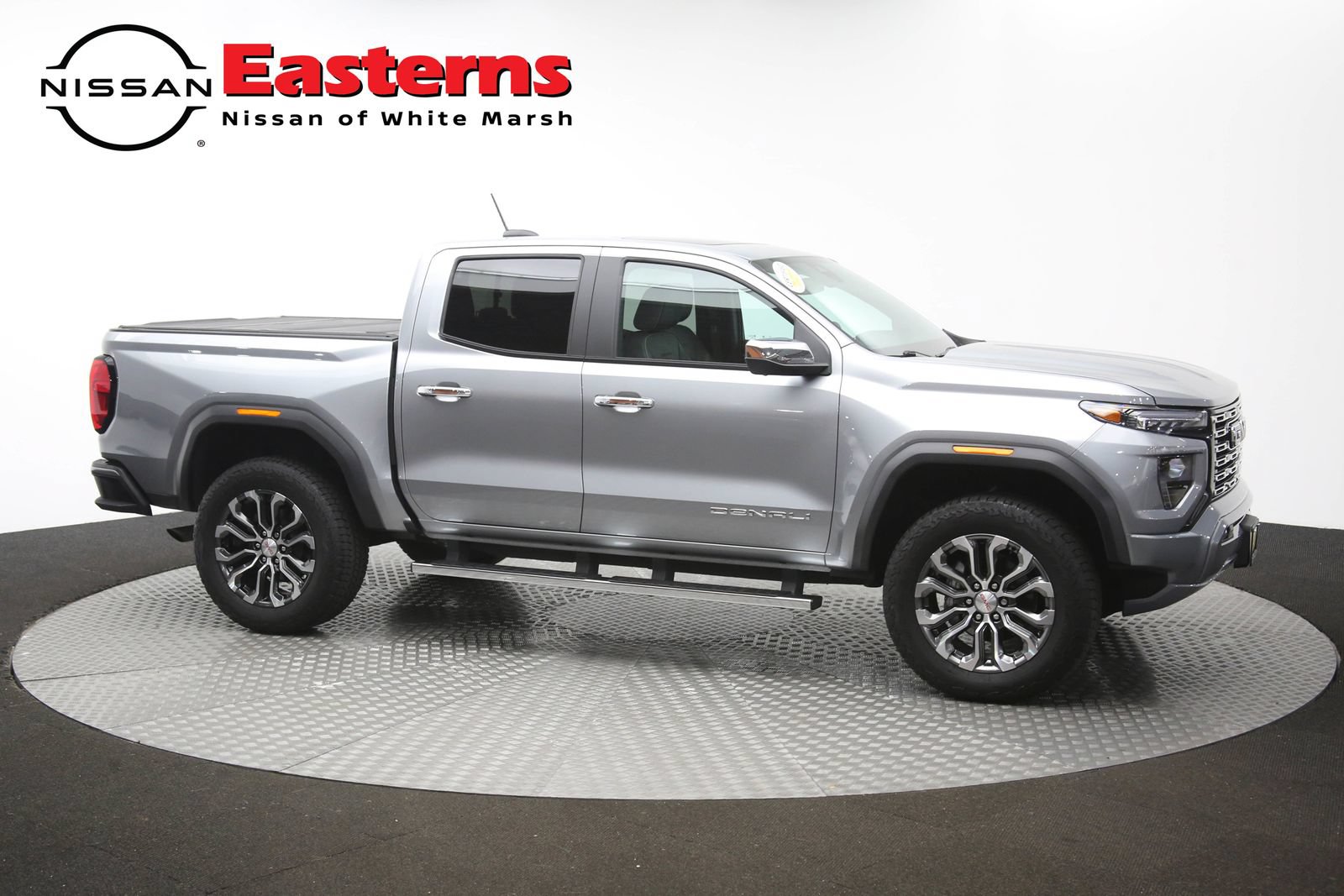 Used 2024 GMC Canyon Denali AWD/4WD image 48