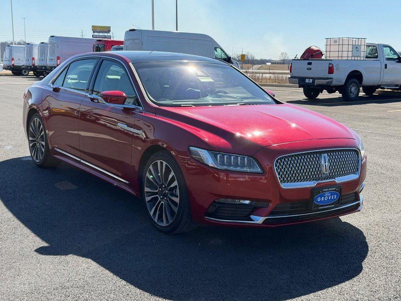 Used 2020 Lincoln Continental Reserve w/ Luxury Package image 3