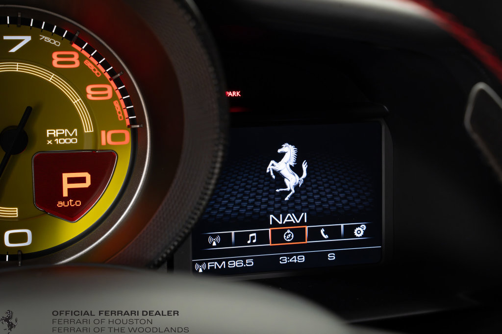 Certified 2017 Ferrari 488 GTB RWD image 12
