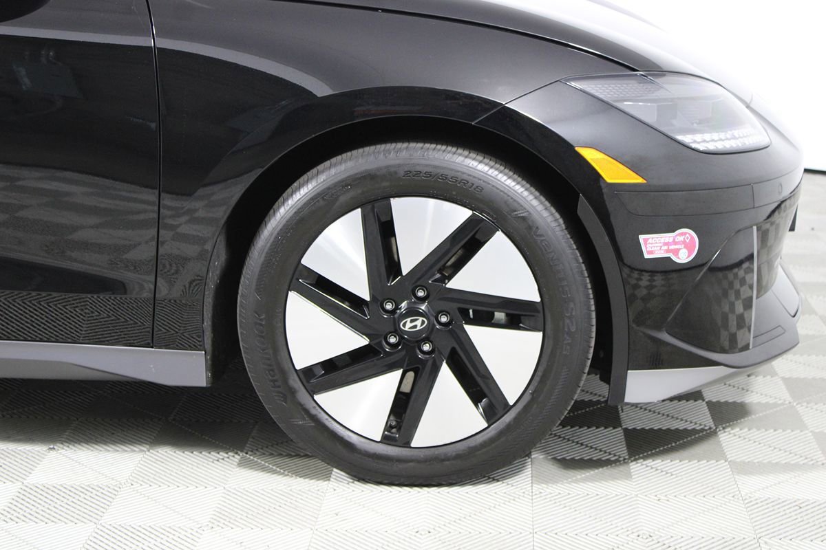 Used 2024 Hyundai Ioniq 6 SE AWD/4WD image 37