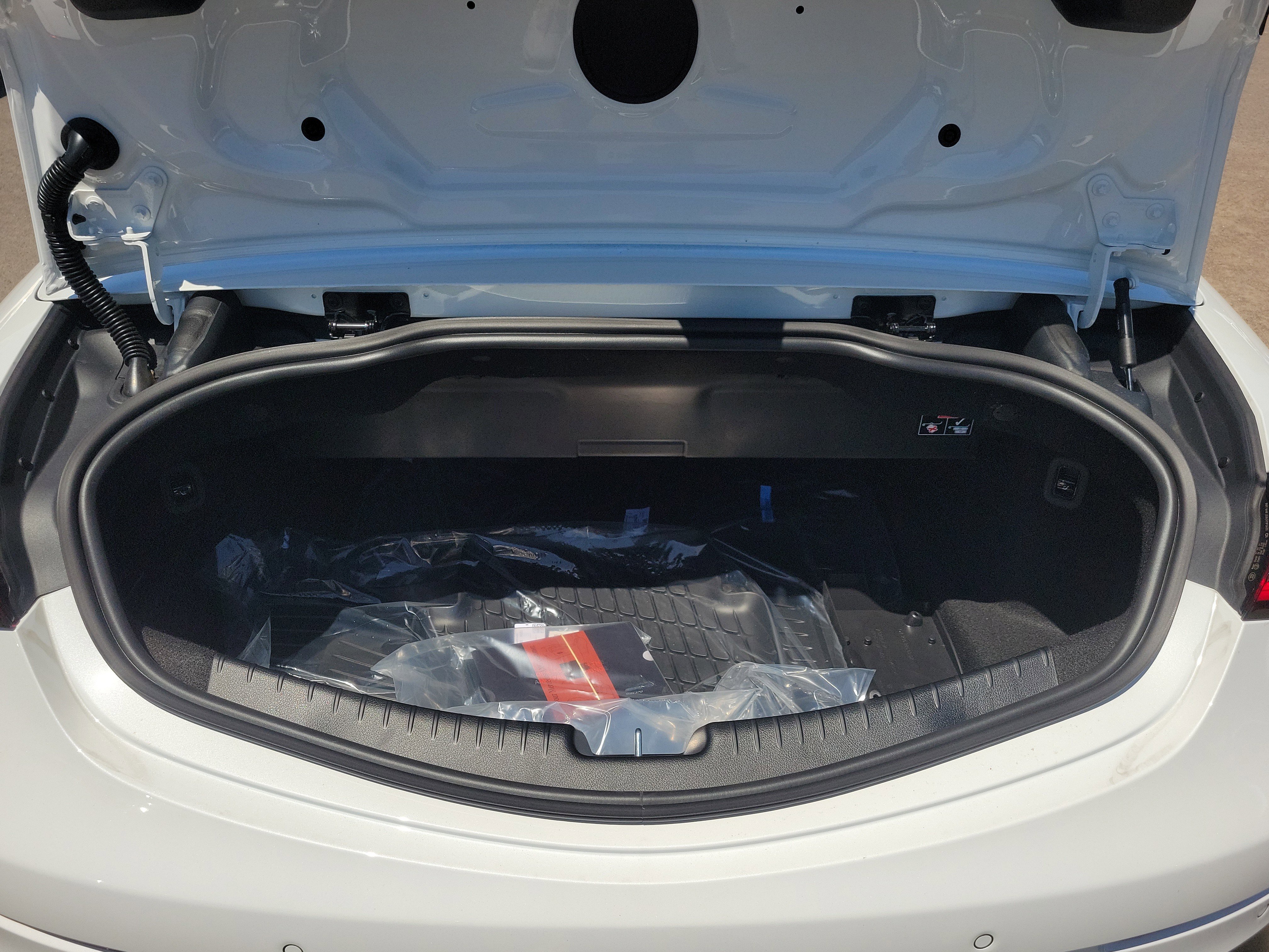 New 2026 Mercedes-Benz CLE 53 AMG 4MATIC Cabriolet image 9