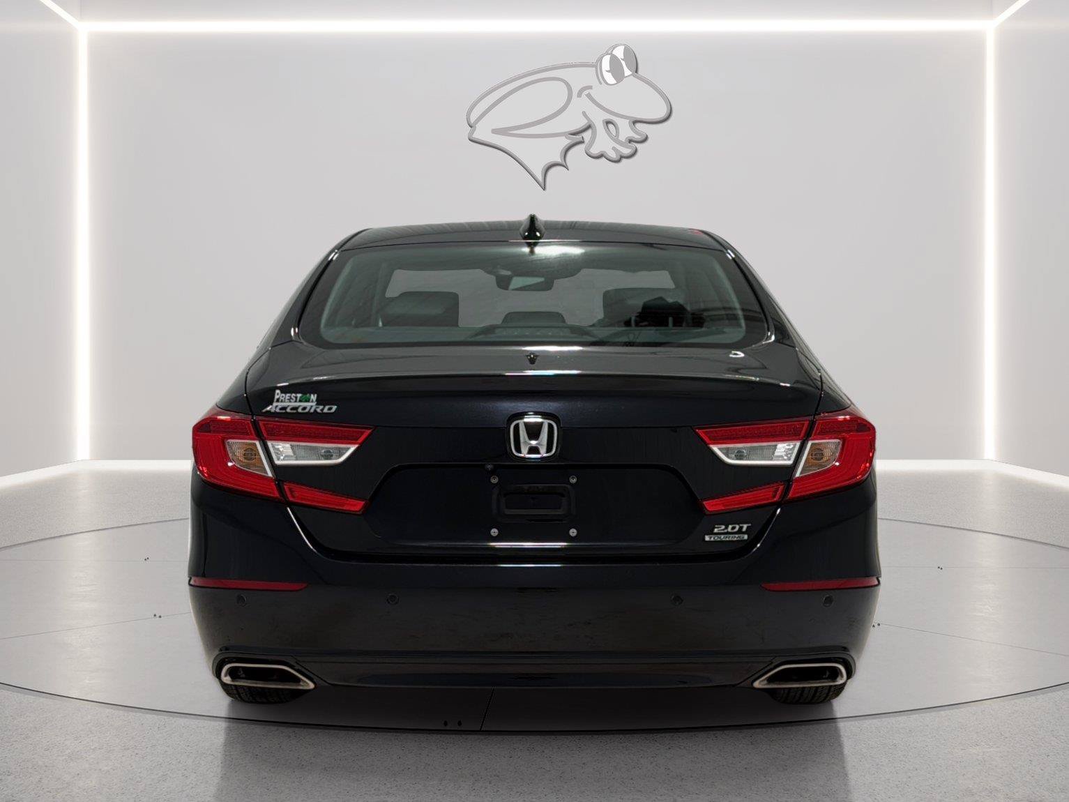 Used 2021 Honda Accord Touring image 4