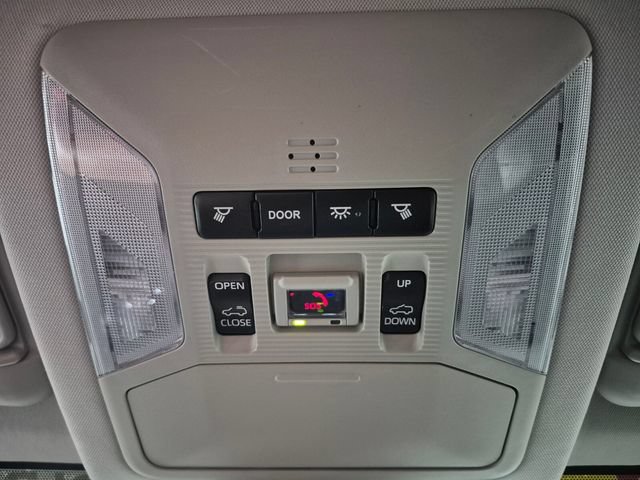 Certified 2021 Toyota RAV4 XLE Premium AWD/4WD image 29