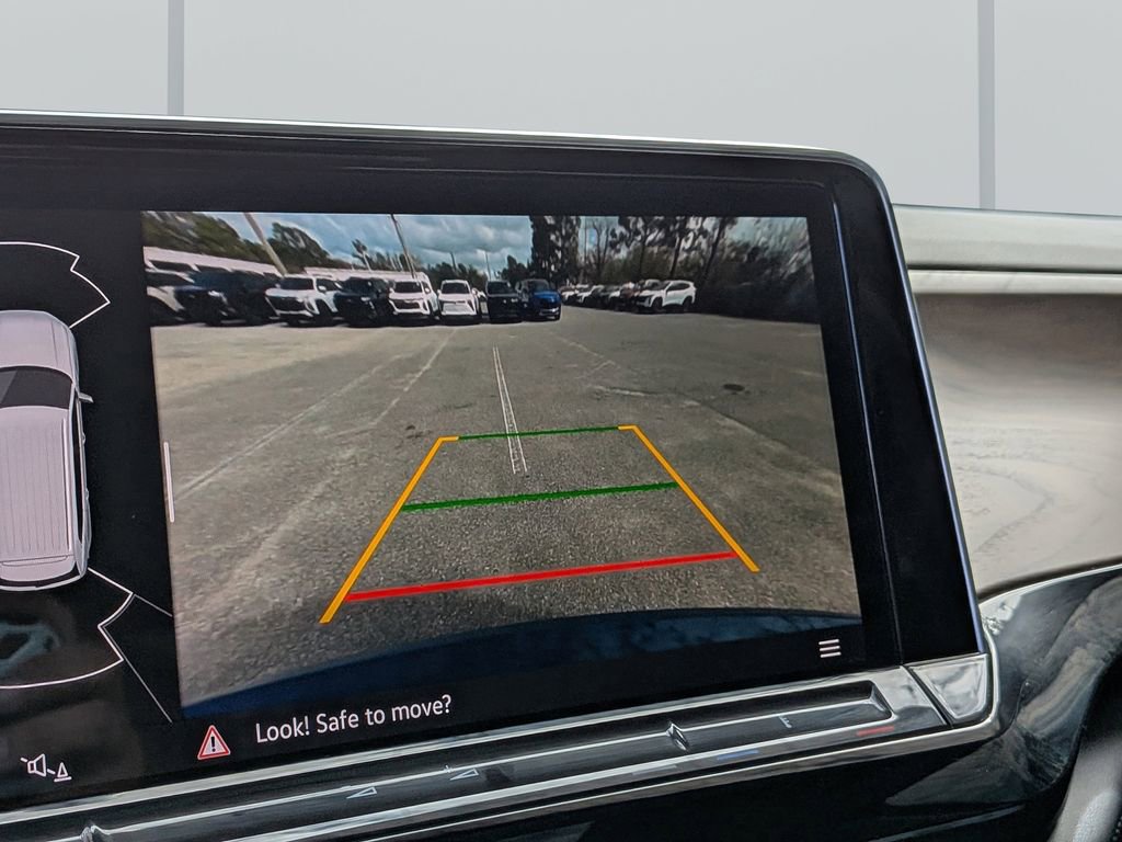 Used 2025 Volkswagen Atlas SE image 22