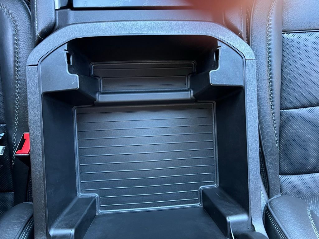 Used 2022 GMC Yukon Denali image 33