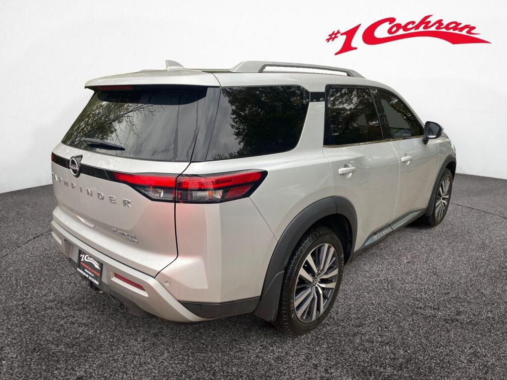 Used 2022 Nissan Pathfinder Platinum image 7