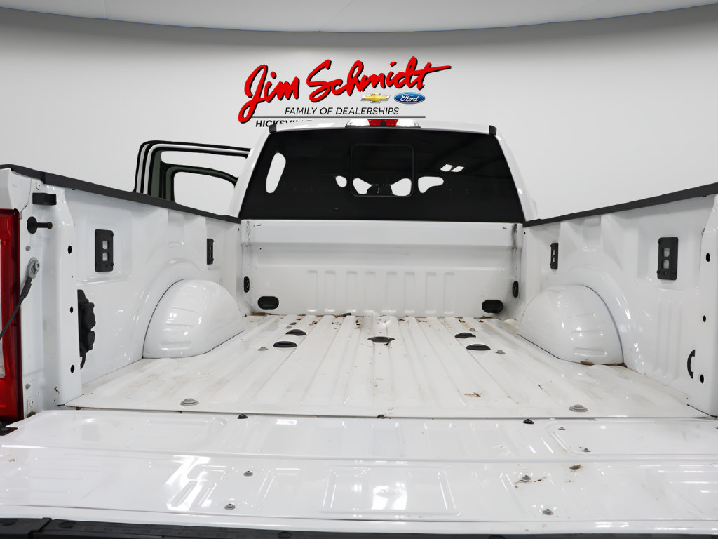 Used 2025 Ford F250 Lariat AWD/4WD image 38