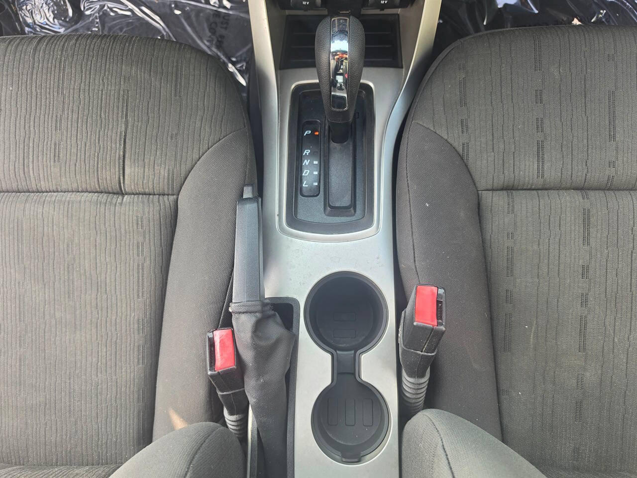 Used 2010 Ford Focus SE FWD image 38