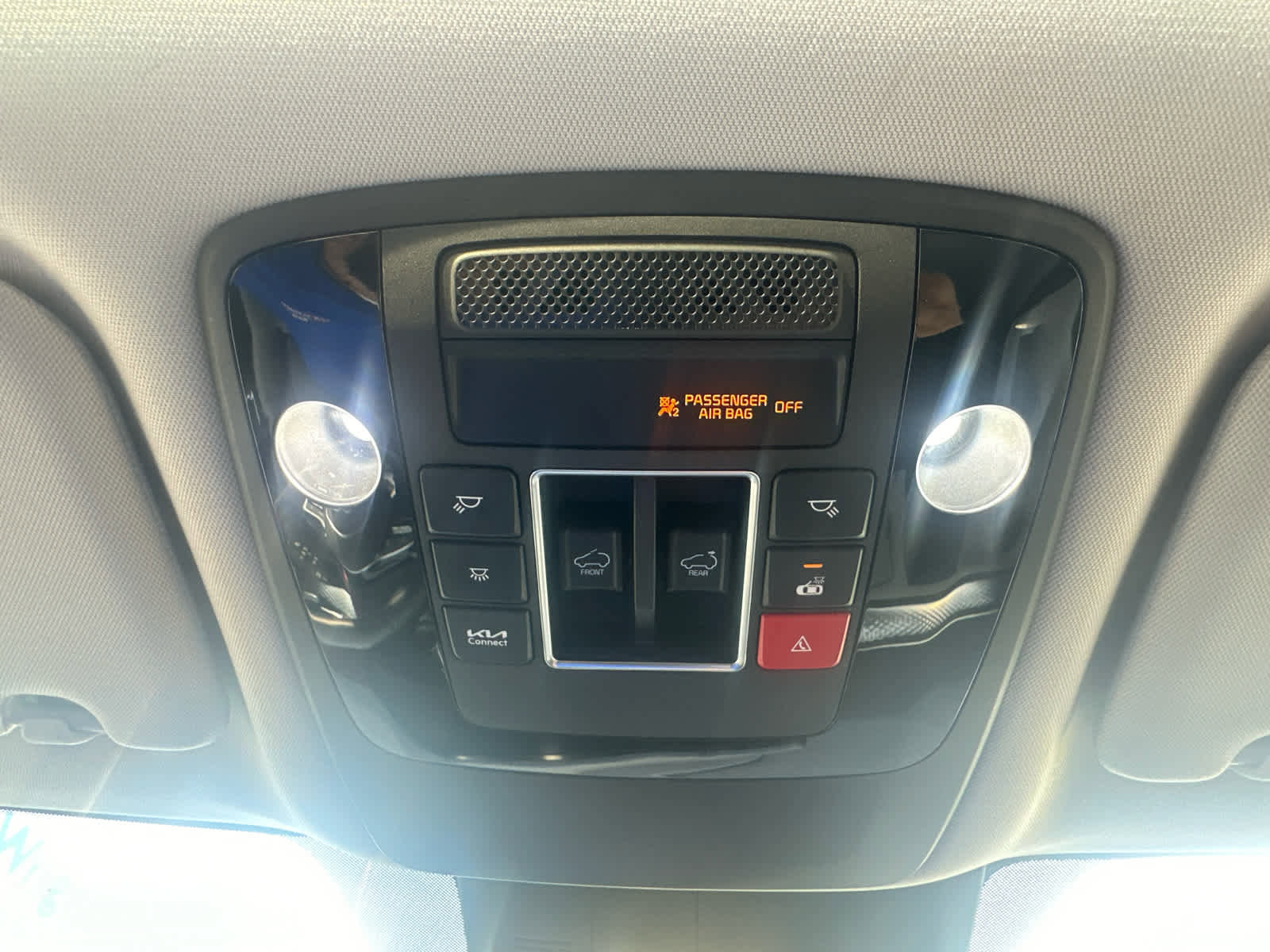 Used 2024 Kia Carnival SX Prestige image 38