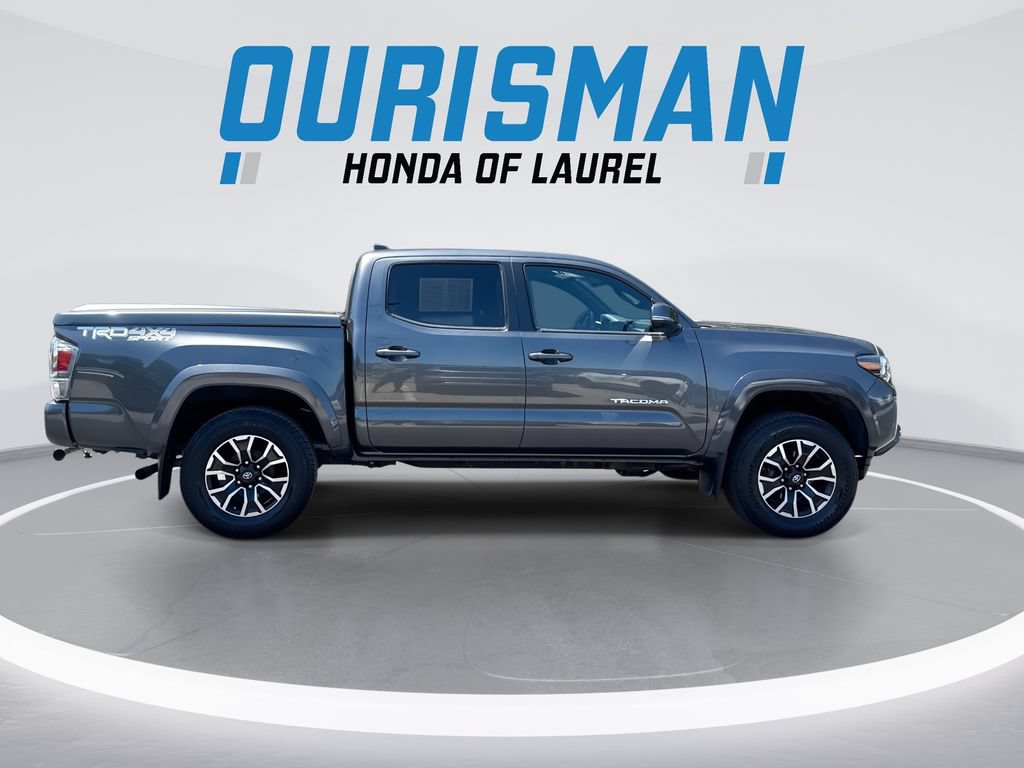 Used 2020 Toyota Tacoma TRD Sport w/ Technology Package AWD/4WD image 9