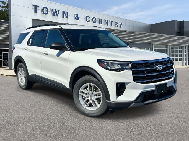New 2027 Ford Explorer Active w/ Active Comfort Package RWD image 1