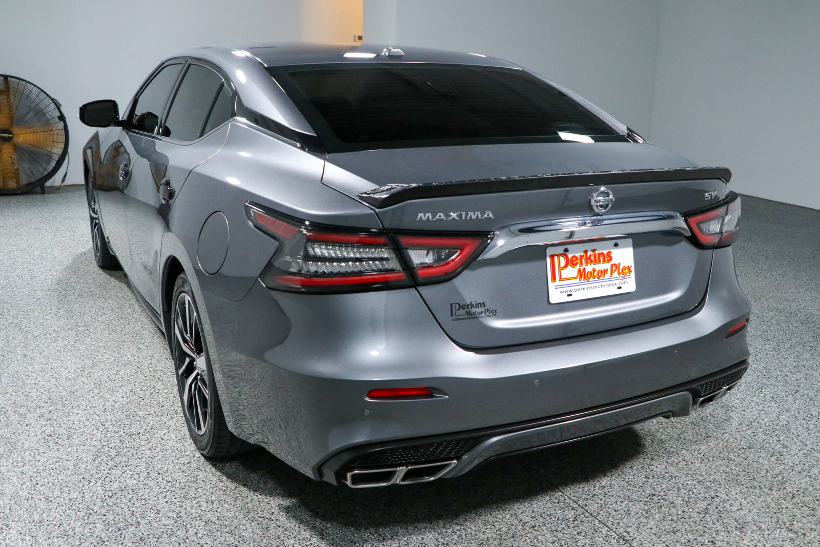 Used 2022 Nissan Maxima SV w/ Floor Mat Group FWD image 9