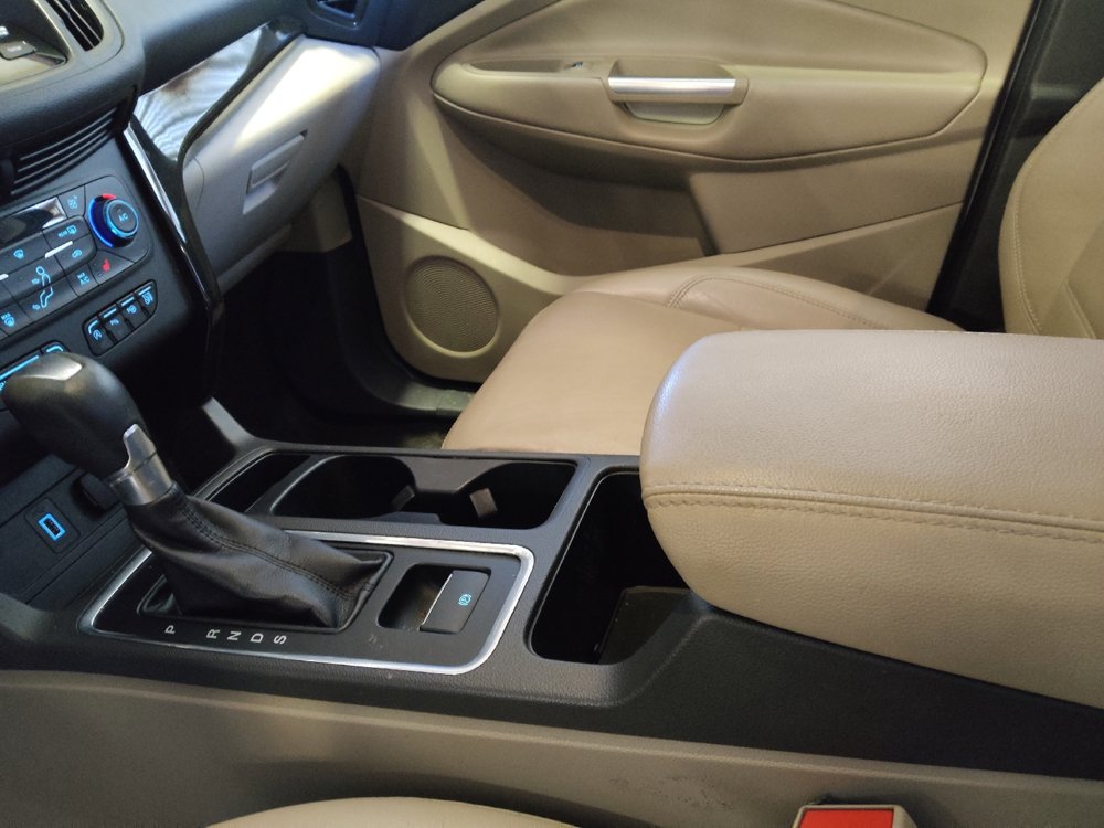 Used 2018 Ford Escape Titanium w/ Ford Safe & Smart Package image 26