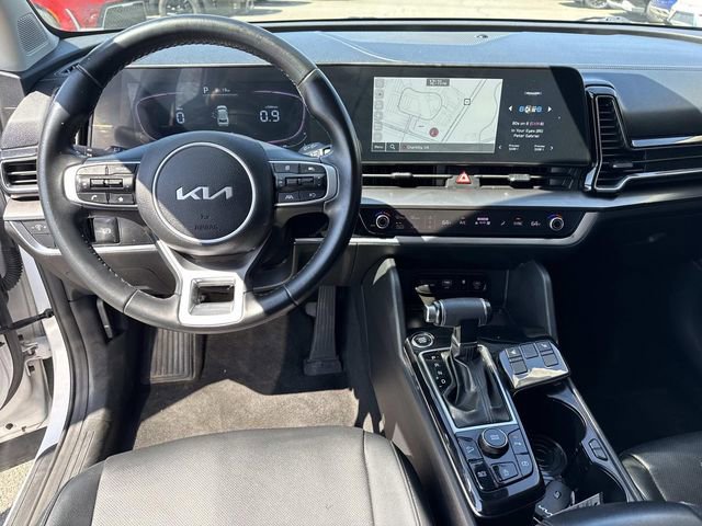 Used 2023 Kia Sportage EX image 17