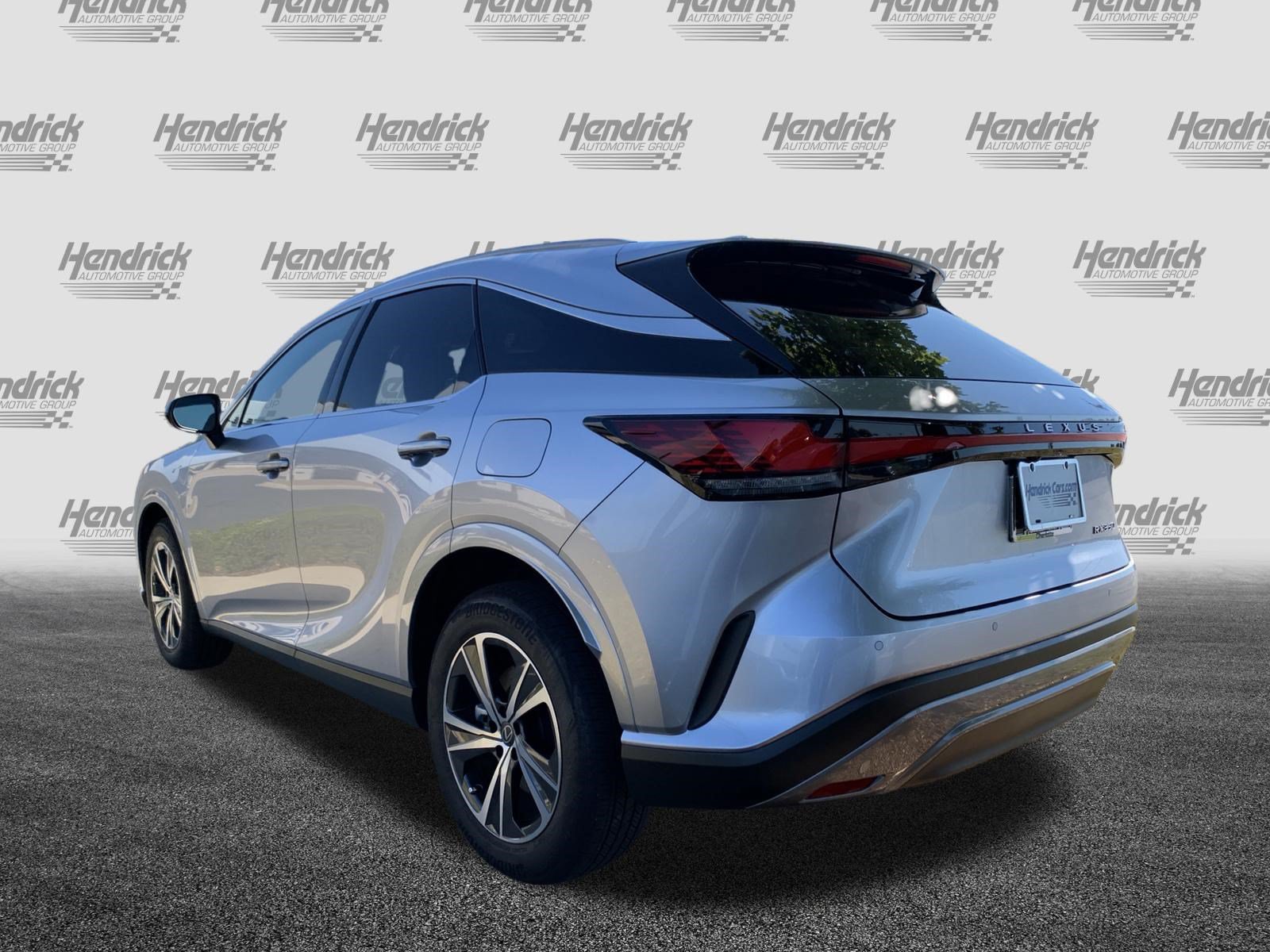 Used 2026 Lexus RX 350 Premium w/ Accessory Package (Z1) FWD image 8