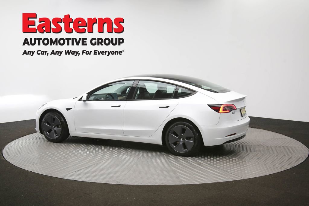 Used 2022 Tesla Model 3 Standard Range image 57