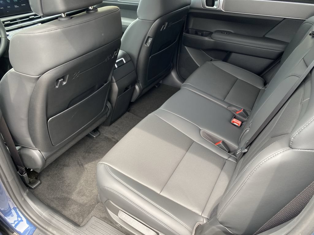 New 2027 Hyundai Santa Fe SEL FWD image 27