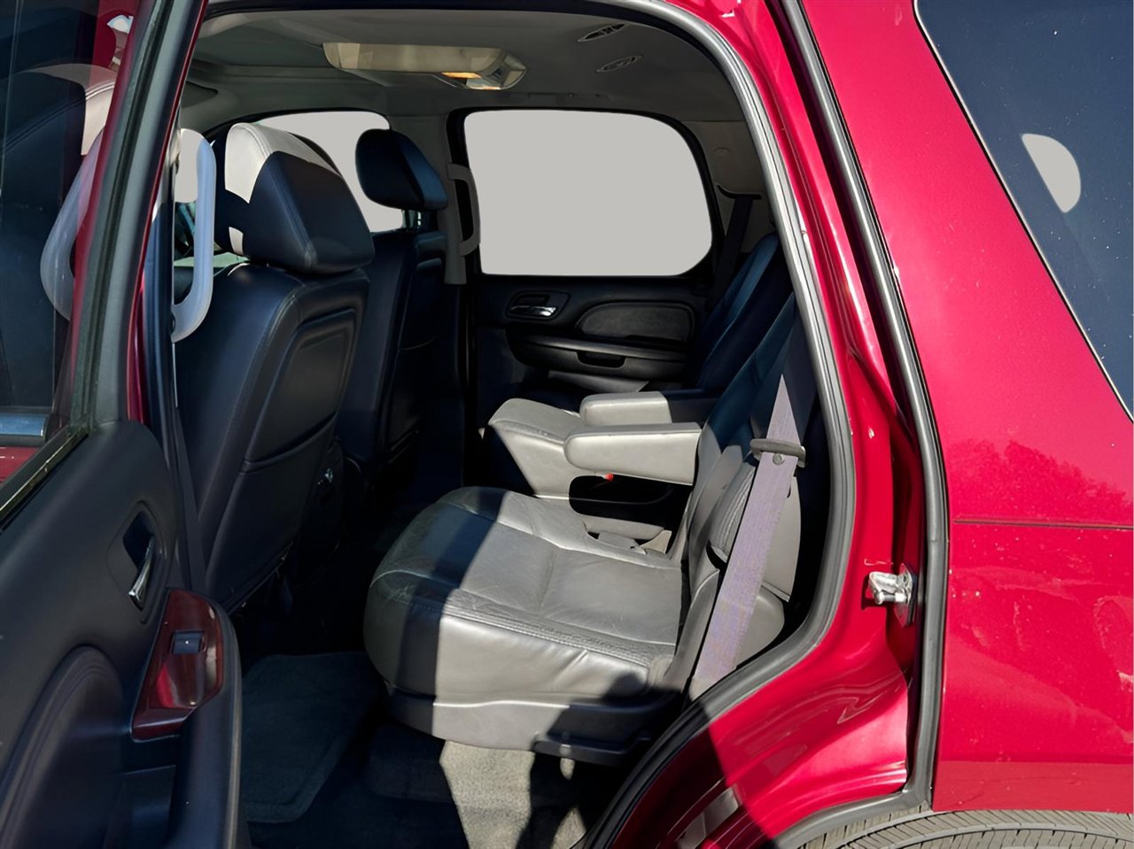 Used 2007 Cadillac Escalade 2WD w/ Information Package image 20