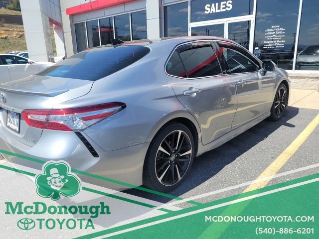 Used 2020 Toyota Camry XSE FWD image 4