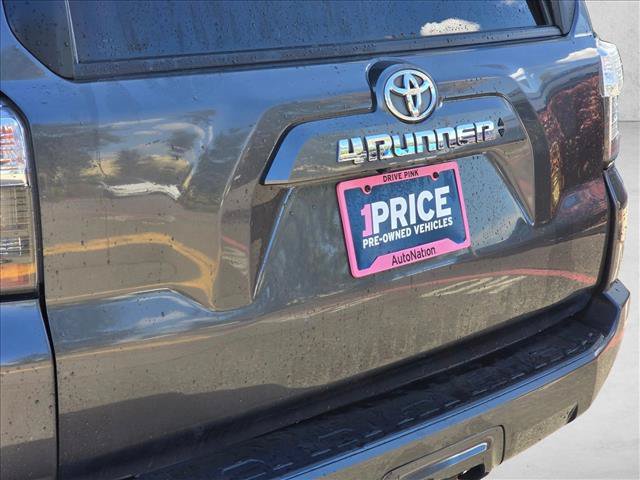 Used 2023 Toyota 4Runner SR5 AWD/4WD image 10