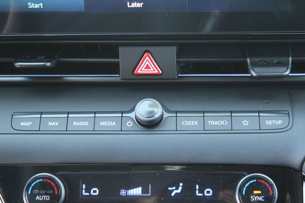 New 2026 Hyundai Elantra N FWD image 23