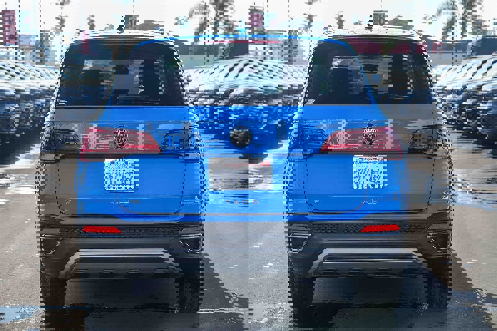 Used 2022 Volkswagen Taos SE image 4