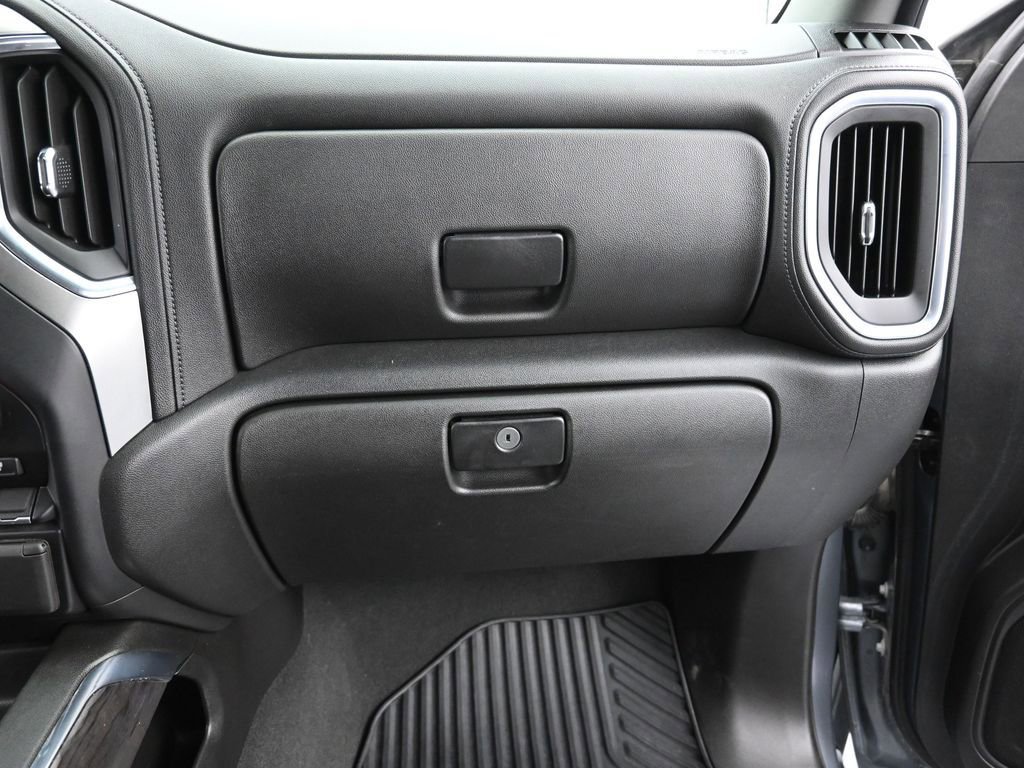 Used 2021 Chevrolet Silverado 1500 LTZ image 9