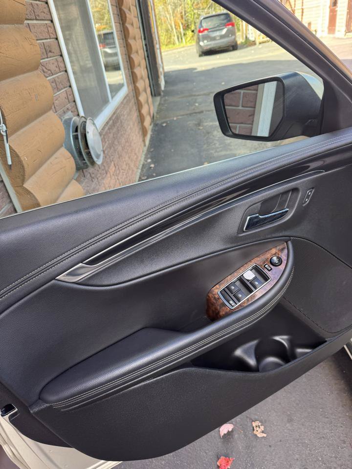 Used 2014 Chevrolet Impala LT FWD image 6