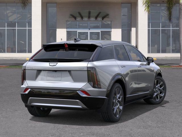 New 2026 Cadillac Optiq Luxury 2 RWD image 4