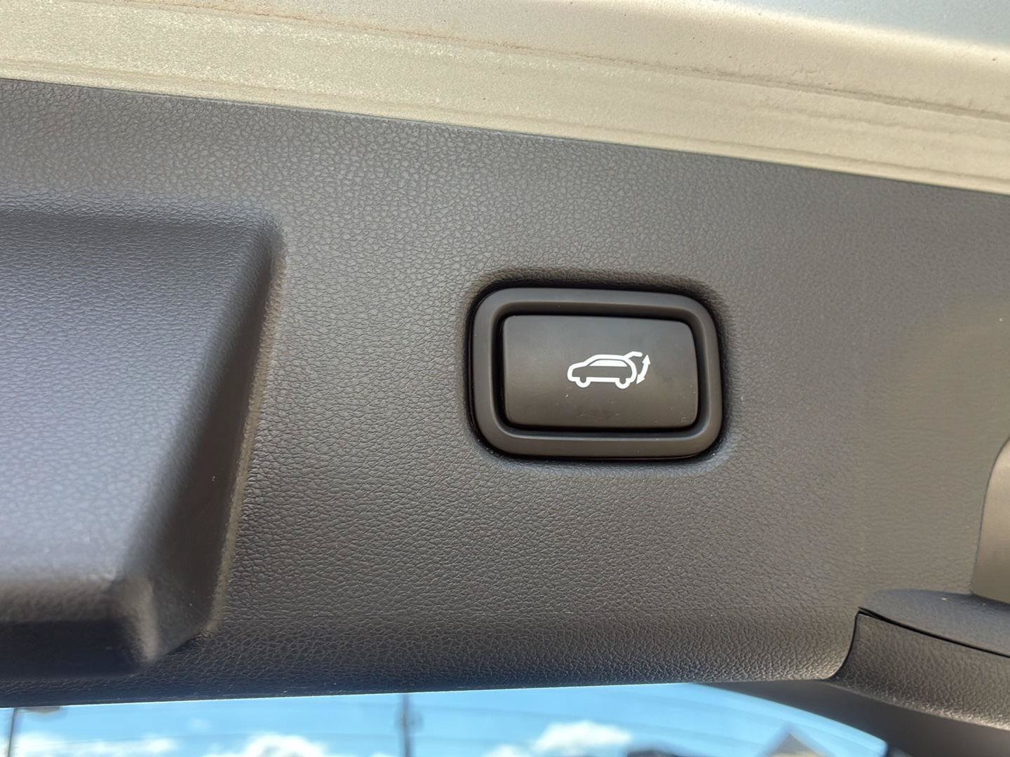 Certified 2024 Hyundai Tucson Limited AWD/4WD image 25