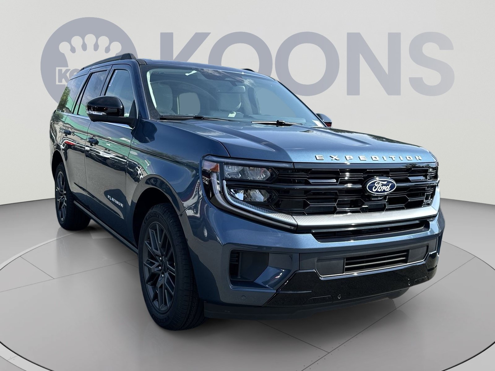 New 2027 Ford Expedition Platinum w/ Driver's Package AWD/4WD image 2